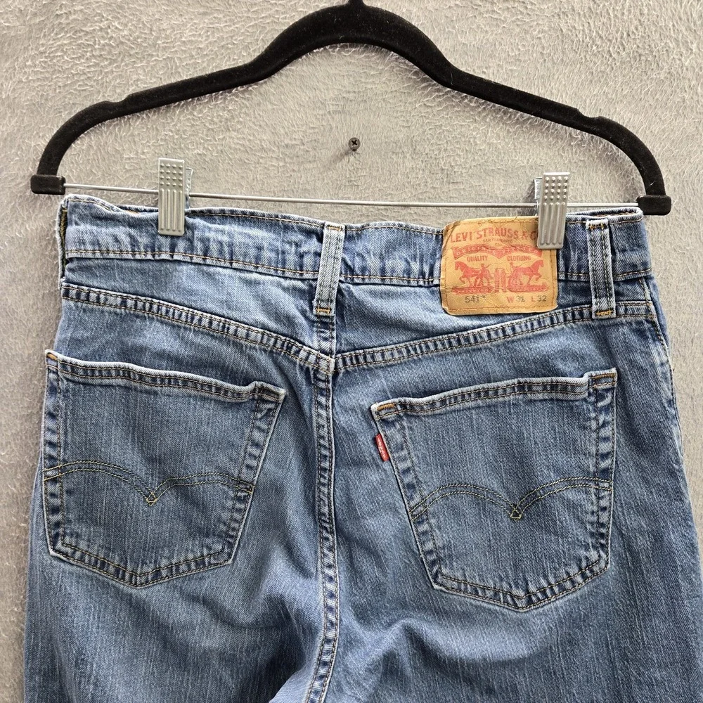 Levi's 541 Men Jeans 31X32 Blue Denim Athletic Taper‎ Fit 30